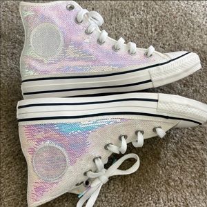 Women’s iridescent sparkle sequin converse size 7